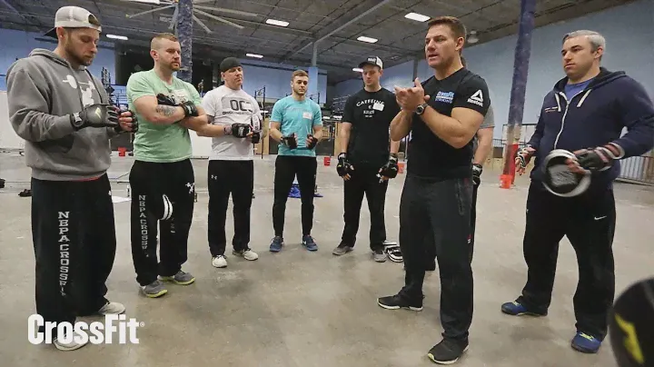 CrossFit Striking - Gloves On