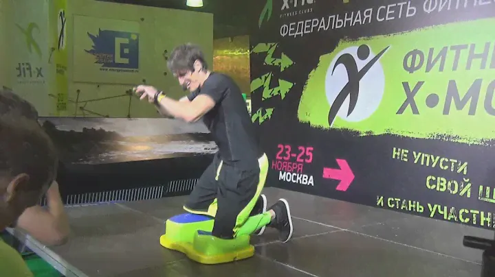 Тренировка на Reebok EasyTone Step. Презентер - Антон Шапочка. Часть II (X-Motion 2013)