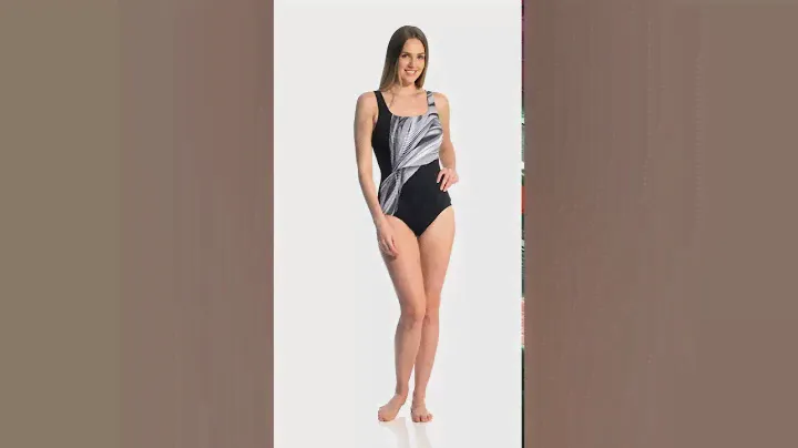 Reebok Mod Squad Women's Scoop Back Chlorine Resistant One Piece Swimsuit | SwimOutlet.com