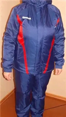 Спортивный армейский костюм Reebok-0
