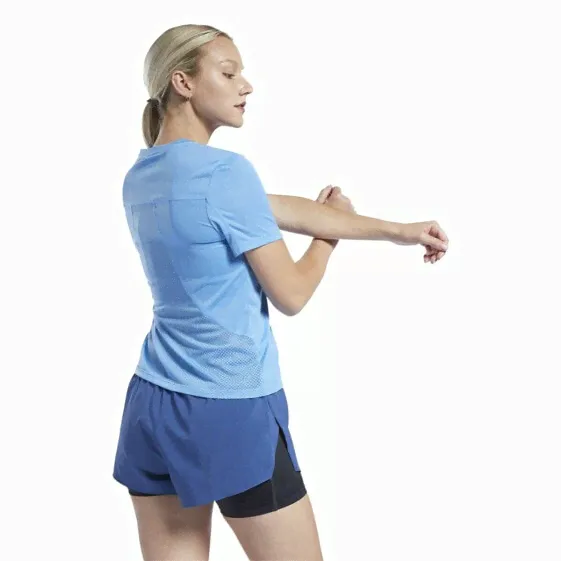 Женская спортивная футболка Reebok Speedwick Светло-синяя