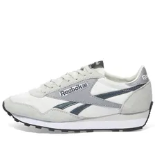Кроссовки Reebok Classic Leather 1983 Vintage, серый gx6123 | chalk, navy & alabaster (lpn22730813)