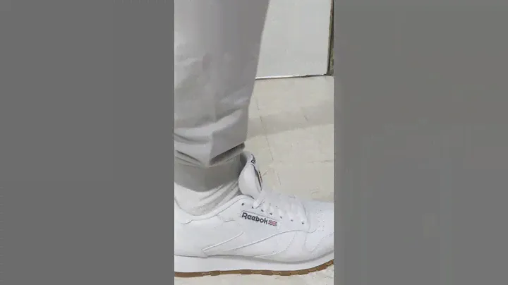 Reebok Classic Leather #reebok #reebokclassic #sneakerreviewmx #youtubeshorts #retoshorts30 #leather