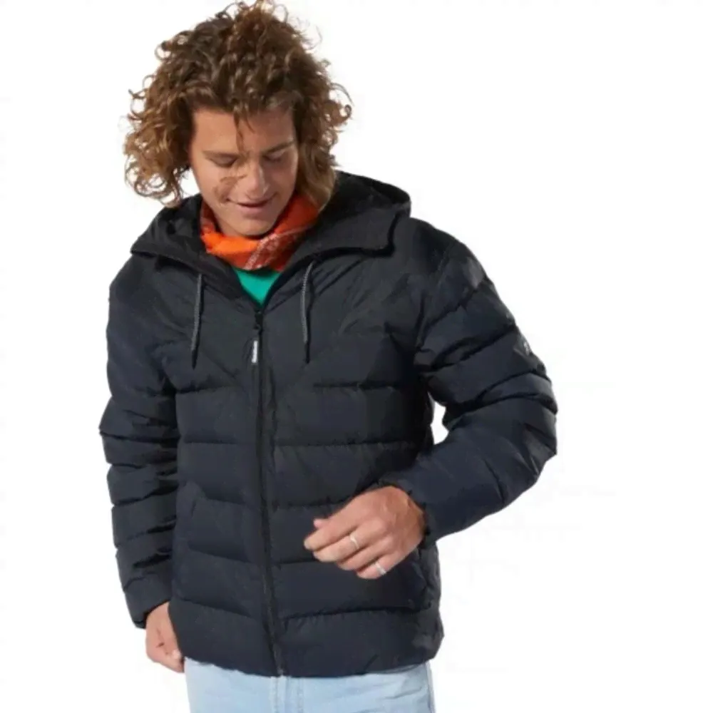 Удобная мужская куртка Reebok Cl Down Mid Jacket