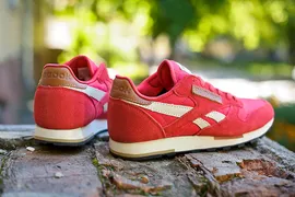 Кроссовки Reebok Classic Leather Utility цвет Красный