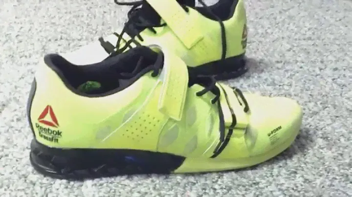 Should you buy weightlifting shoes? | Review of Reebok Lifter Plus 2.0 shoes