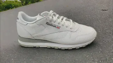 Reebok Classic Leather (White)