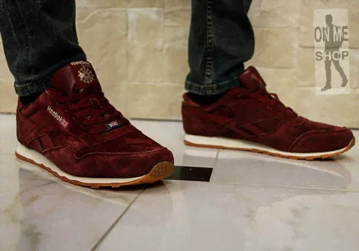 Reebok Classic Red