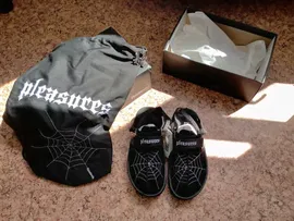 Reebok x Pleasures Beatnik Sandals