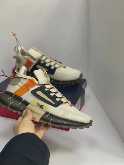 Кроссовки Reebok Zig Kinetica Edge white-0