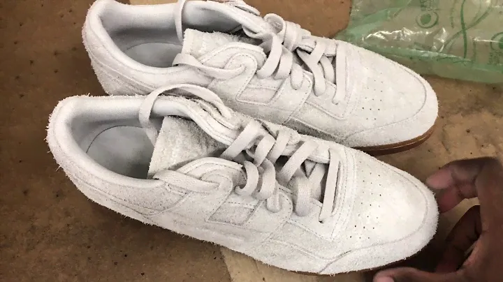 Reebok classic/ workout plus suedes