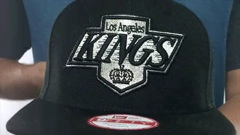 Kings 'TEAM-LOGO SNAPBACK' Black Hat by New Era