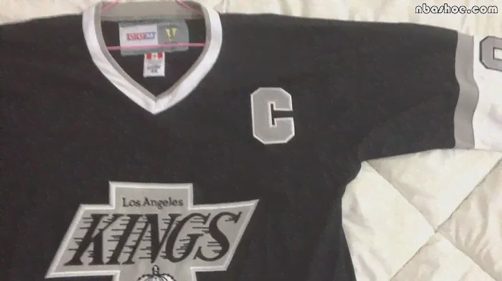 NHL Reebok Los Angeles Kings #99 Wayne Gretzky Black Replica Jersey at NBASHOE
