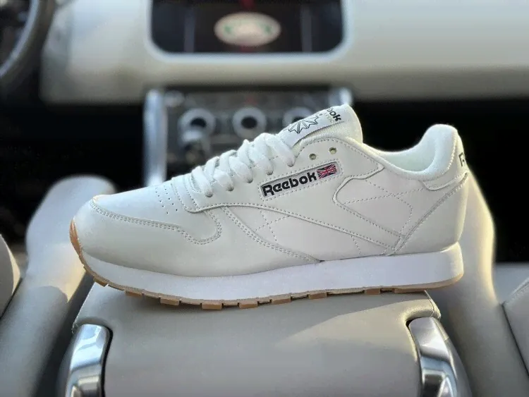 Reebok cl legacy az-0