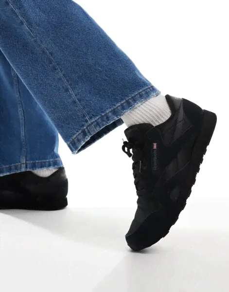 Reebok Classic Nylon trainers in black-1