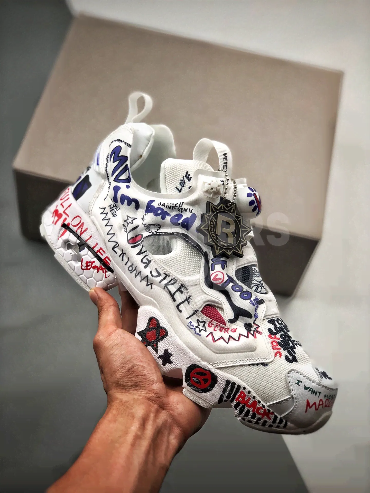 Reebok Instapump Fury Vetements Doodle